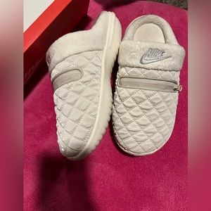 Nike Burrow womens